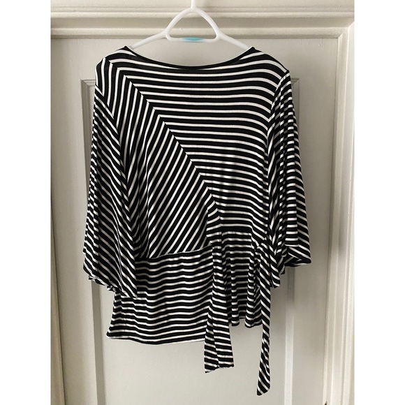 dstudio striped stretch tunic top with waist tie - Picture 5 of 8